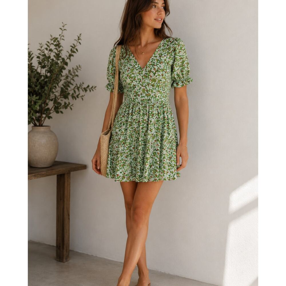 Faithful the Brand Green Ditsy Floral Mini Dress Womens 4 Puff Shoulder Summer